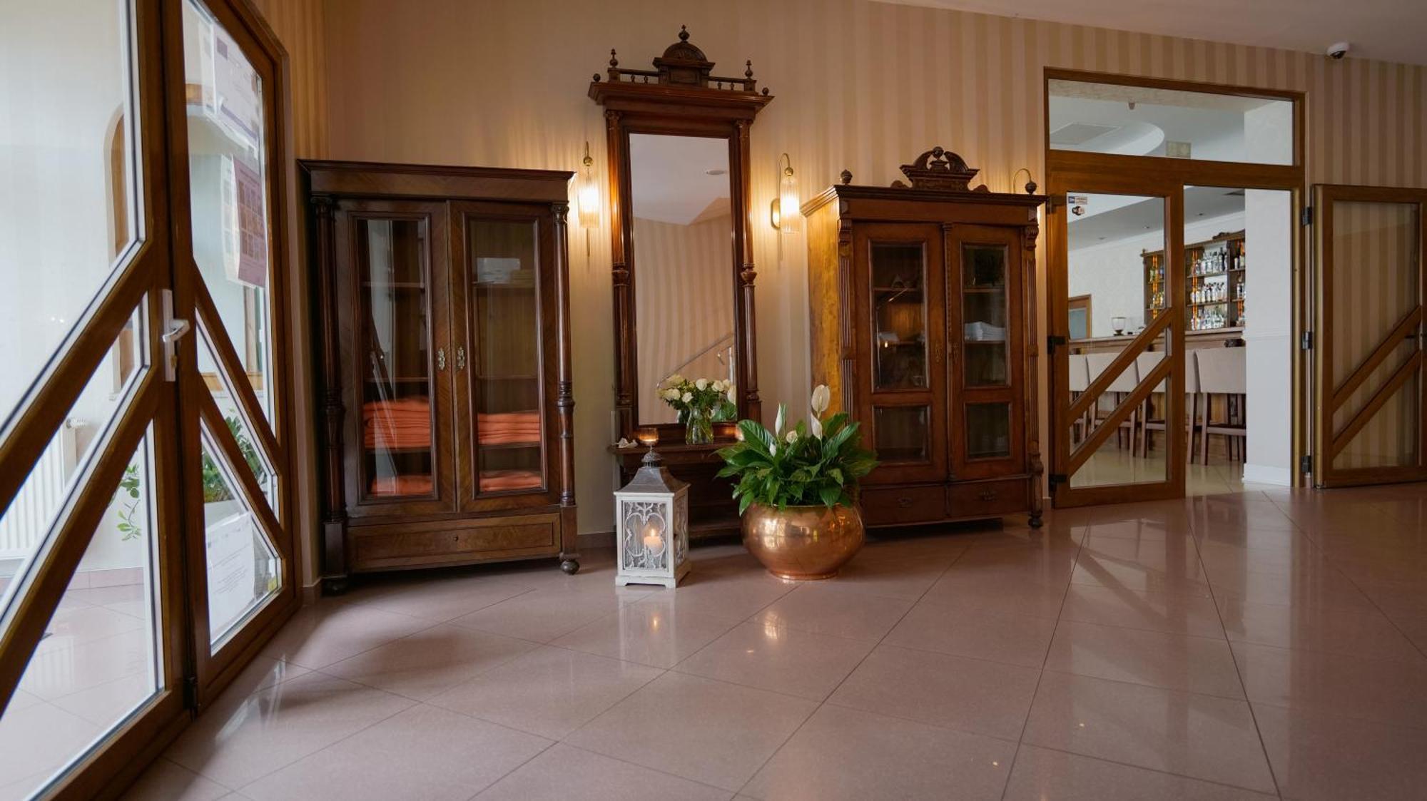 Sen Hotel 3*